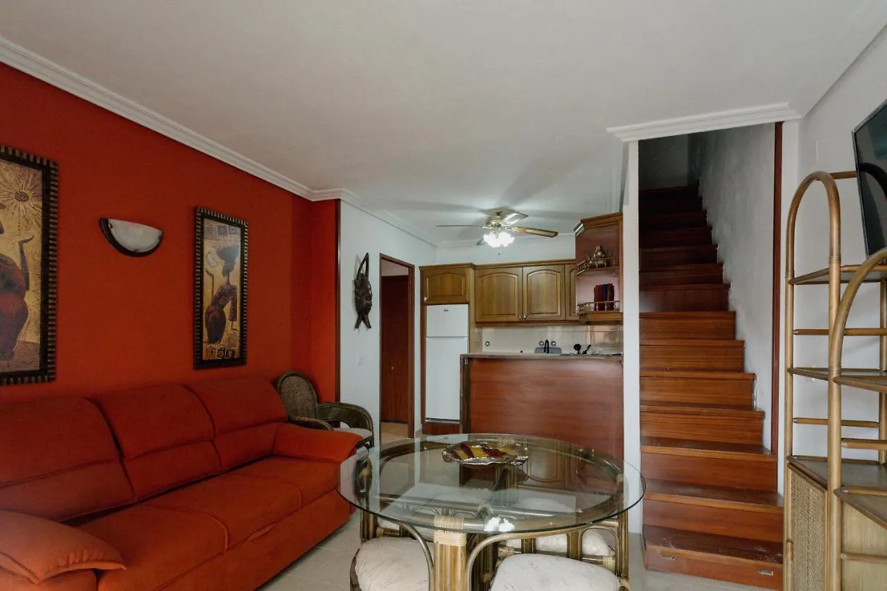 Duplex La Pineda Apartment